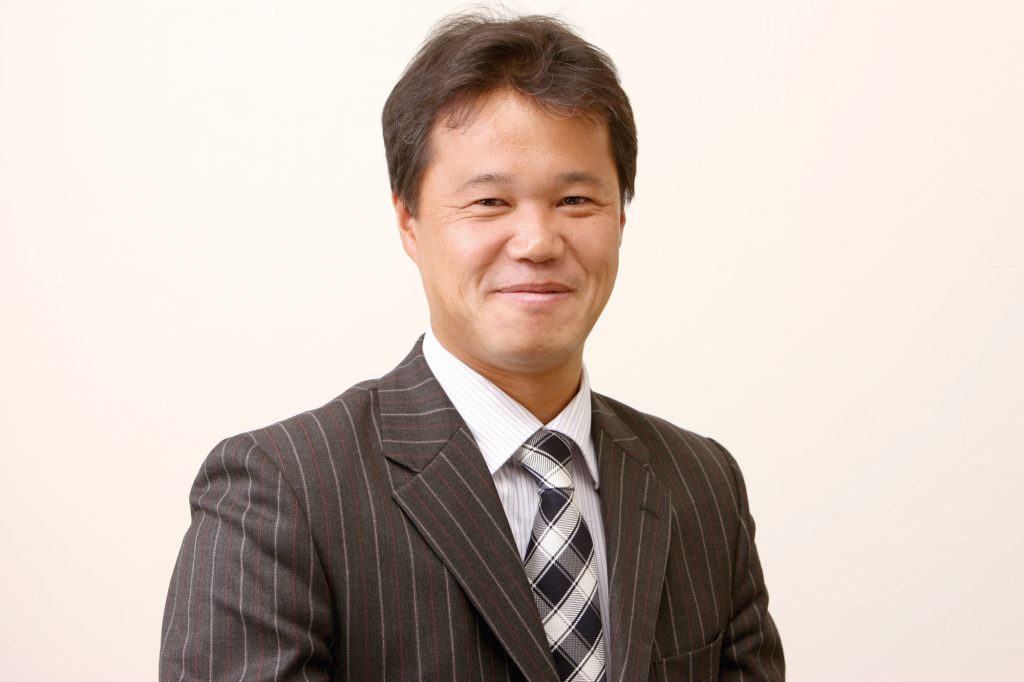 事業推進本部 芳村 正樹