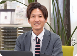 中村允哉