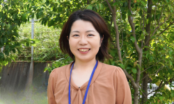 地域貢献事業部　松本麻由
