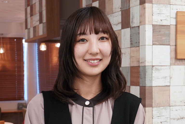 株式会社サンロフト　中野 真白